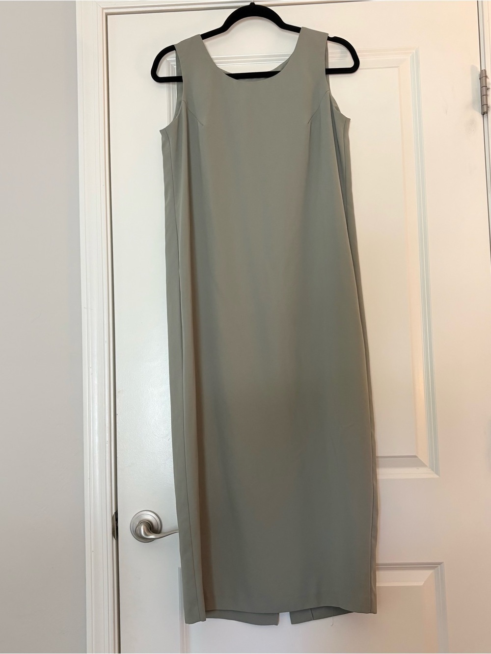 Vintage R&M Richard’s by Karen Wong Sage Green Sleeveless Shift Maxi Dress